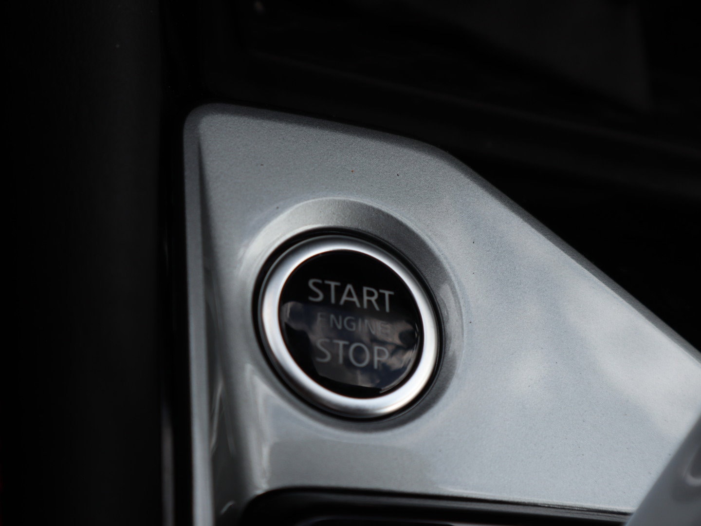 2025 Nissan Altima SR - Photo 27