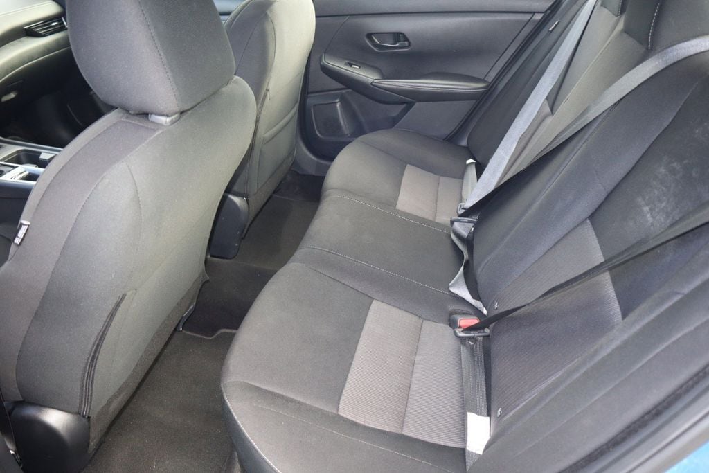 2025 Nissan Sentra SV - Photo 21