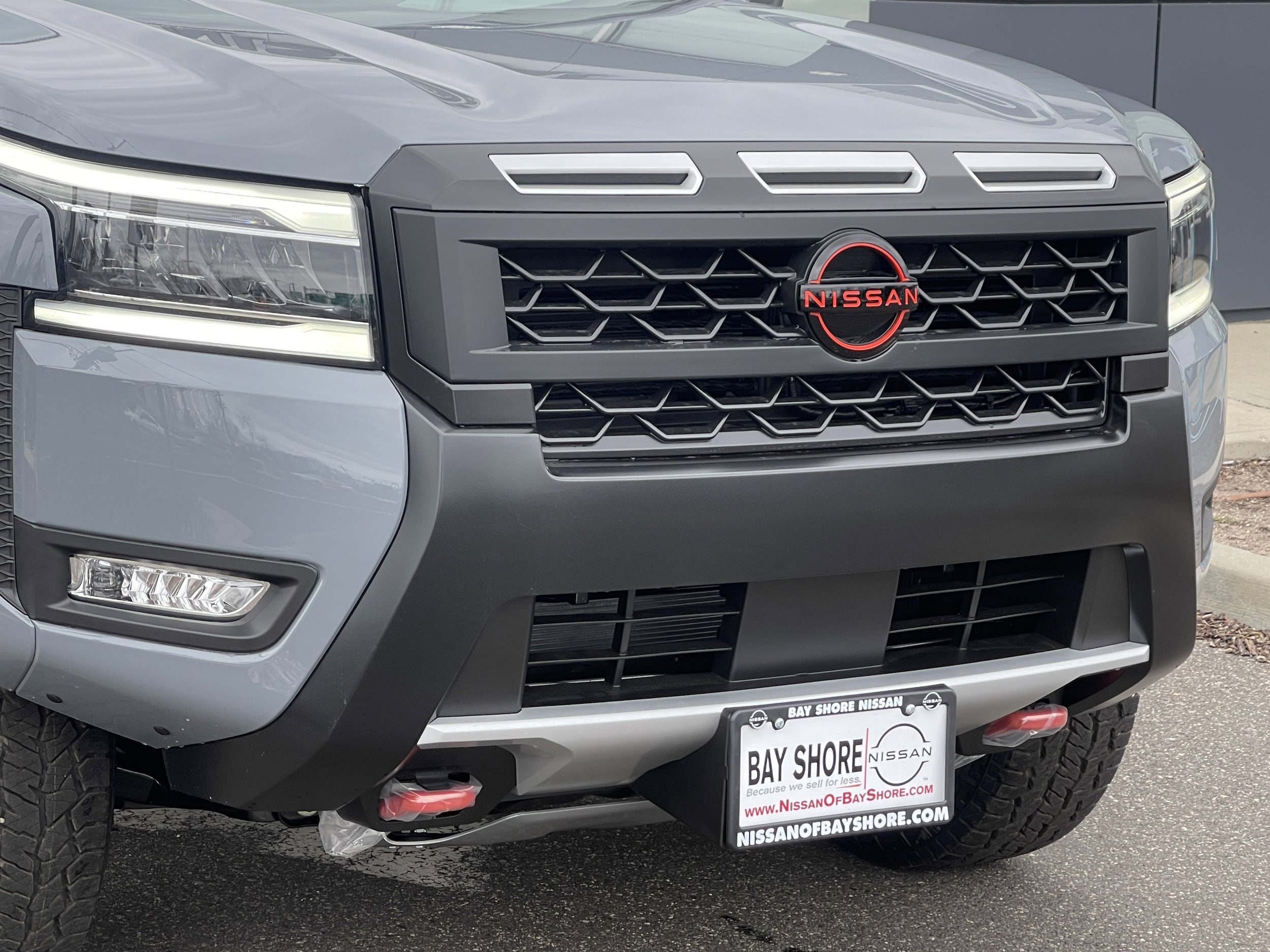 2025 Nissan Frontier PRO-4X - Photo 9