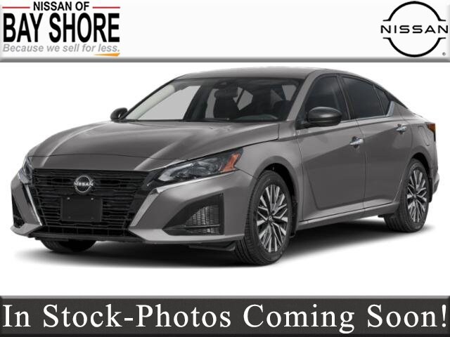 2025 Nissan Altima SV photo 2