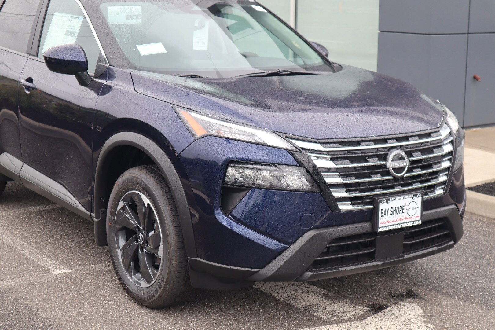 2026 Nissan Rogue SV photo 3