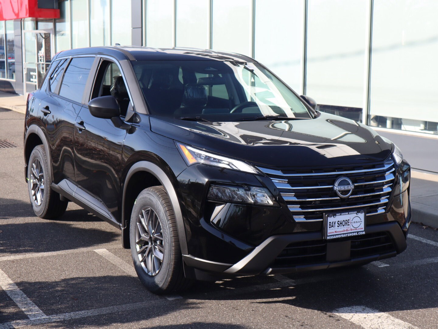 2025 Nissan Rogue S photo 2