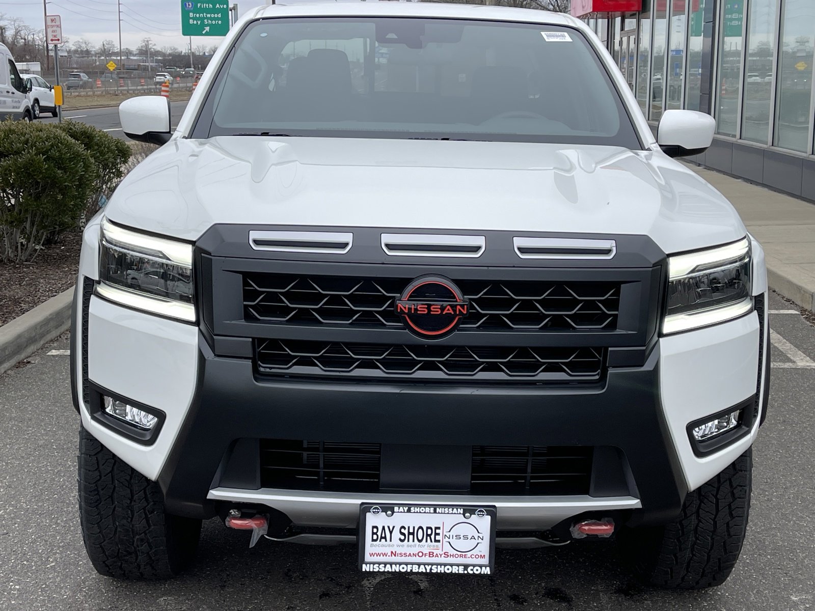 2025 Nissan Frontier PRO-4X photo 3