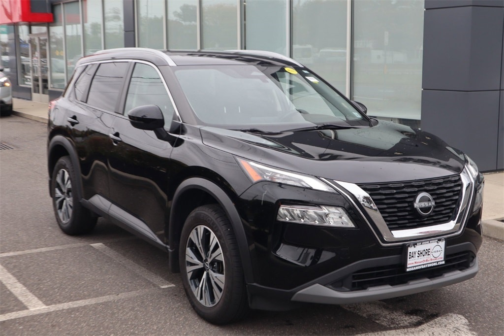 Certified 2022 Nissan Rogue SV SUV