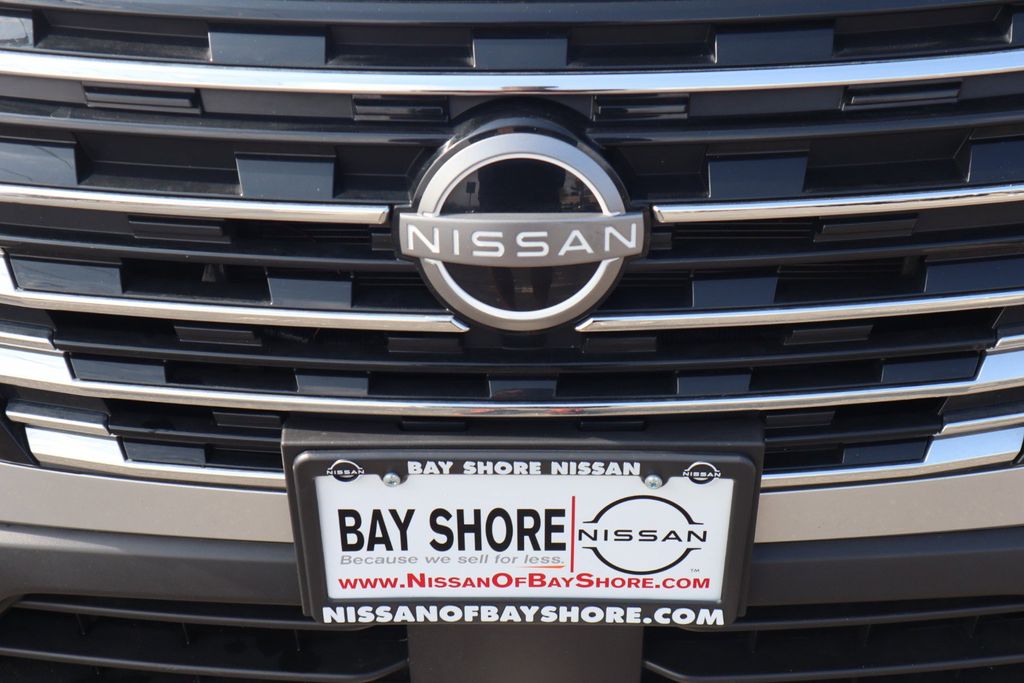 2025 Nissan Rogue SV - Photo 36