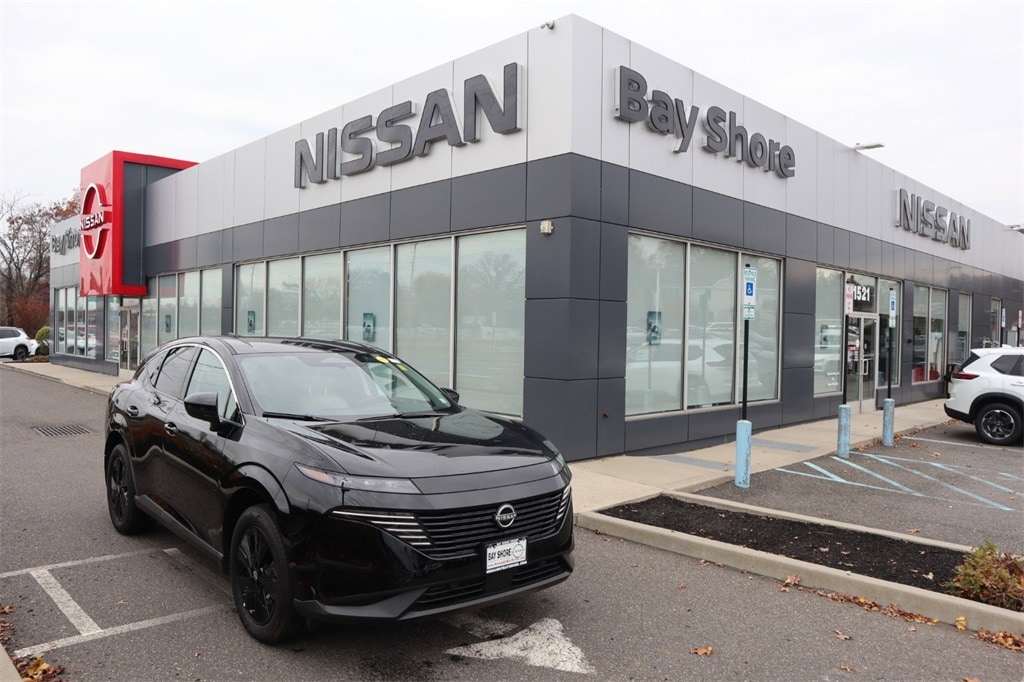 2025 Nissan Murano SV's photo