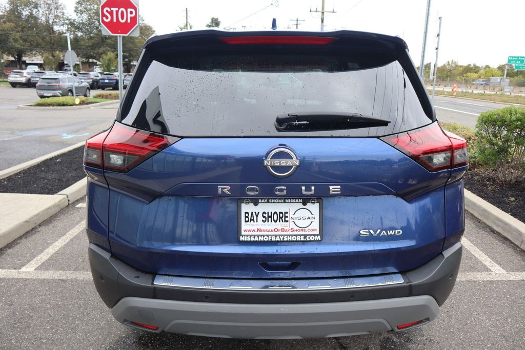 2023 Nissan Rogue SV - Photo 7