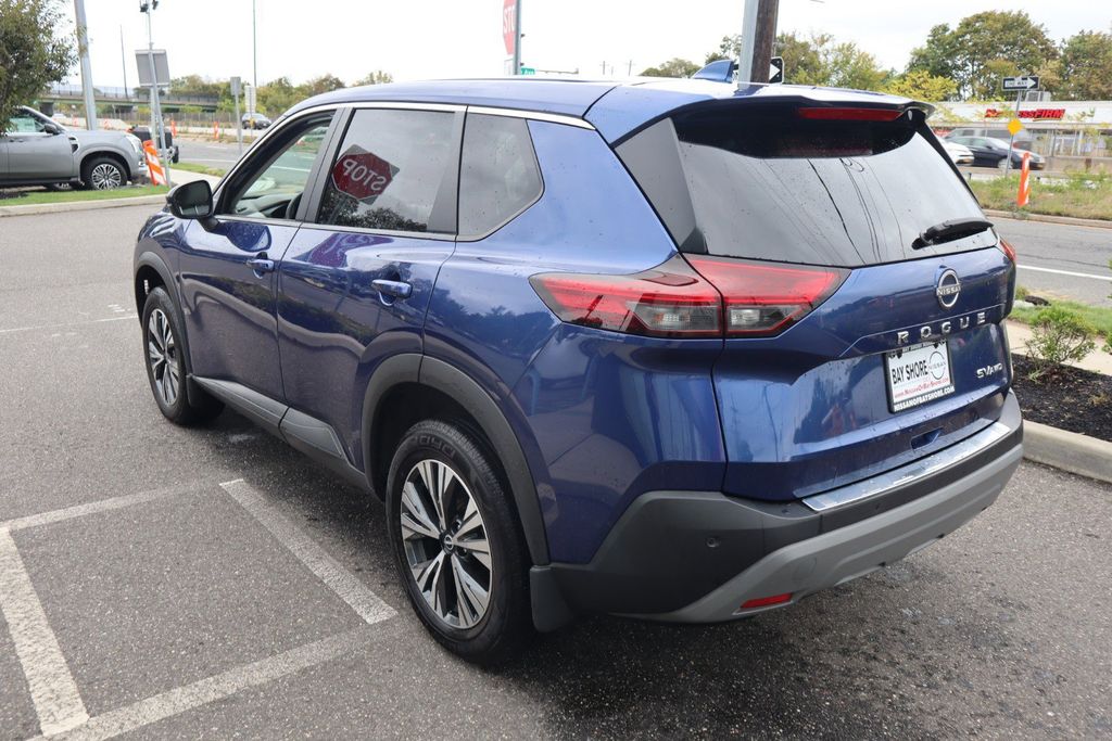 2023 Nissan Rogue SV - Photo 8