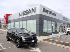 2025 Nissan Kicks