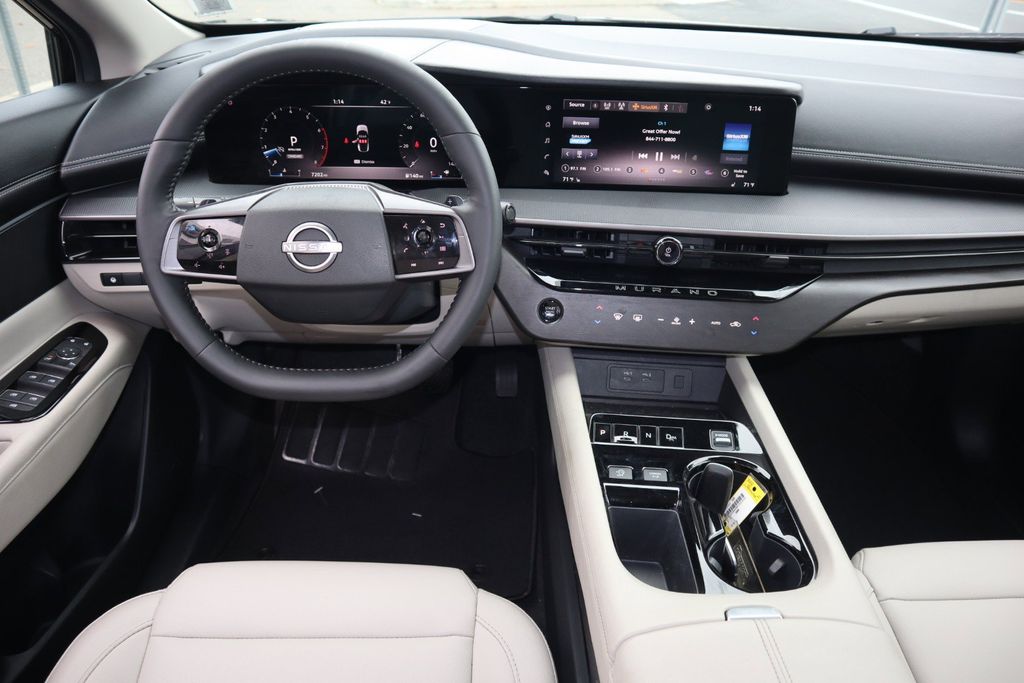 2025 Nissan Murano SV - Photo 13