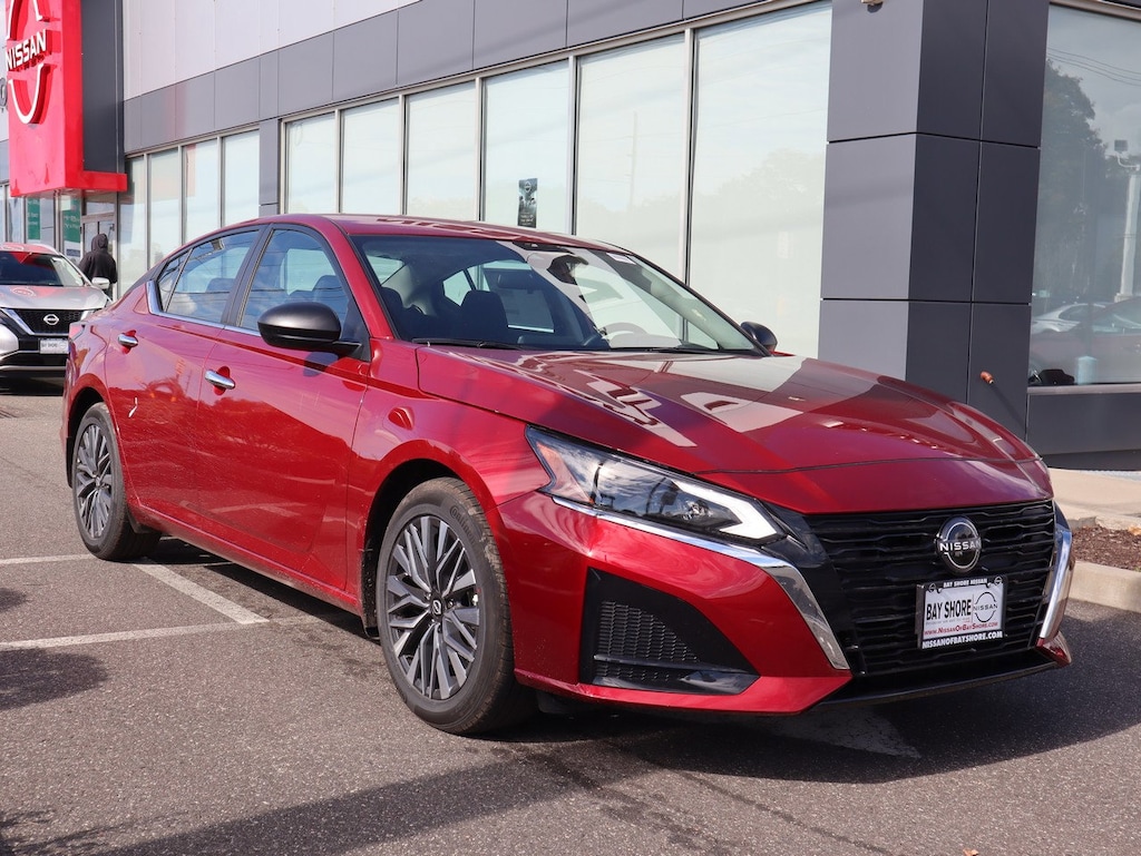 New 2026 Nissan Altima SV Sedan