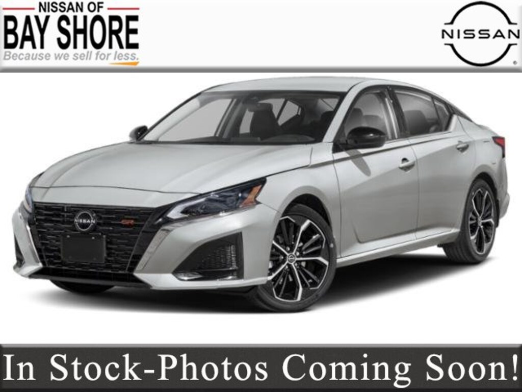 New 2025 Nissan Altima SR Sedan