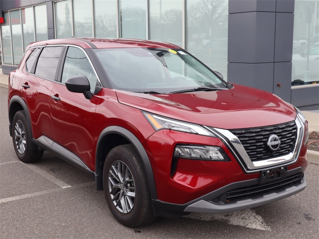2023 Nissan Rogue S photo 3