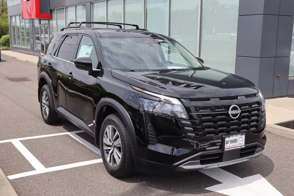 New 2026 Nissan Pathfinder SL SUV