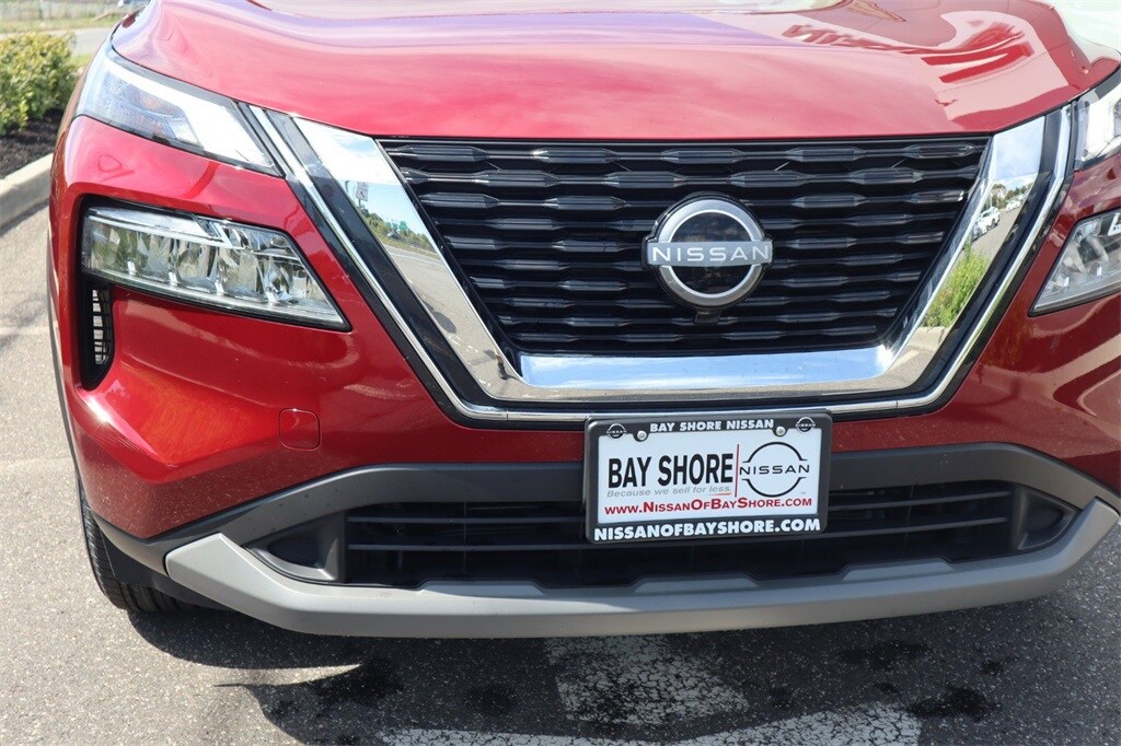 2023 Nissan Rogue SV photo 4