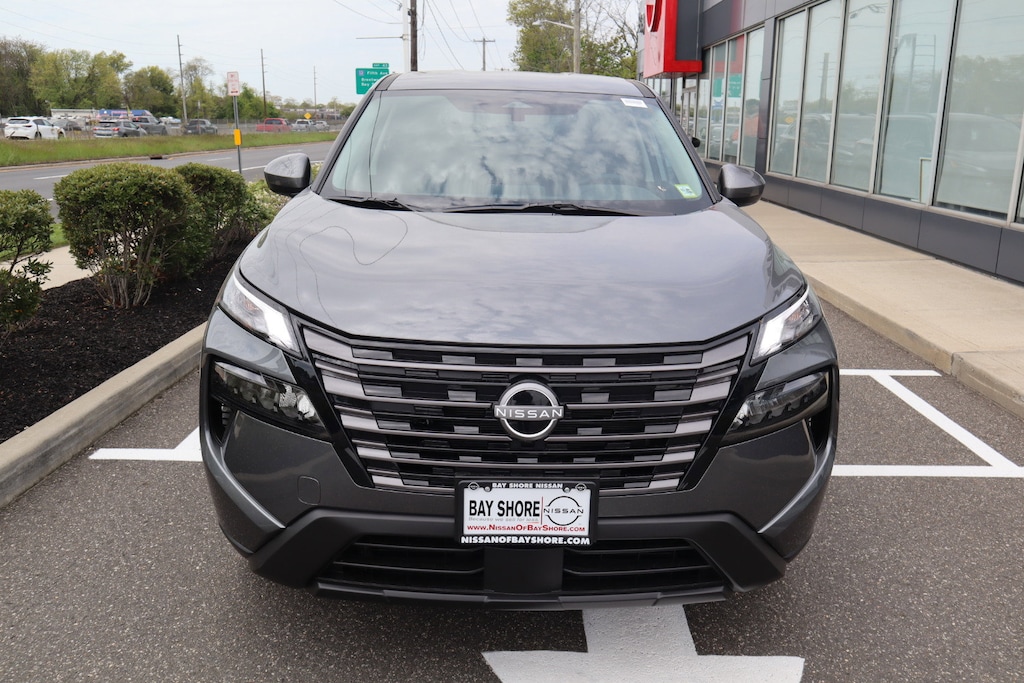 New 2026 Nissan Rogue SV SUV