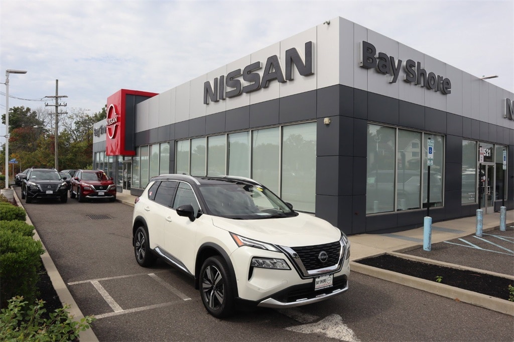 Used 2023 Nissan Rogue Platinum SUV