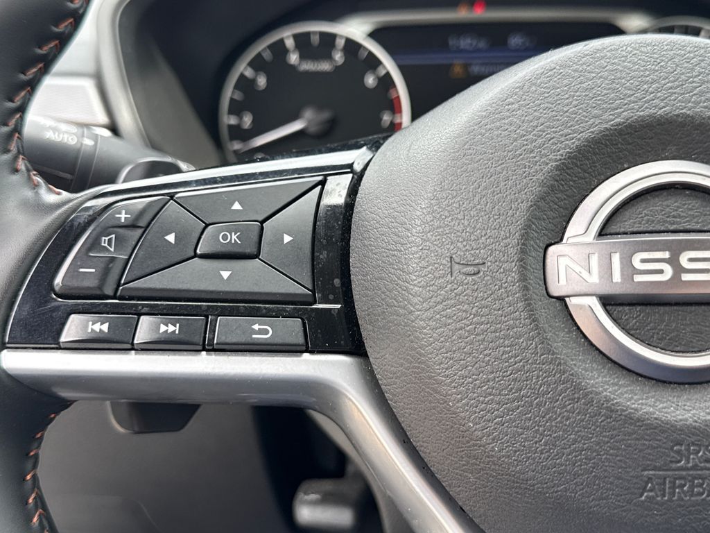 2025 Nissan Altima SR - Photo 21