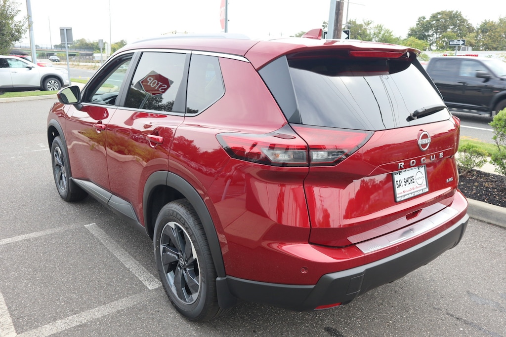 New 2026 Nissan Rogue SV SUV
