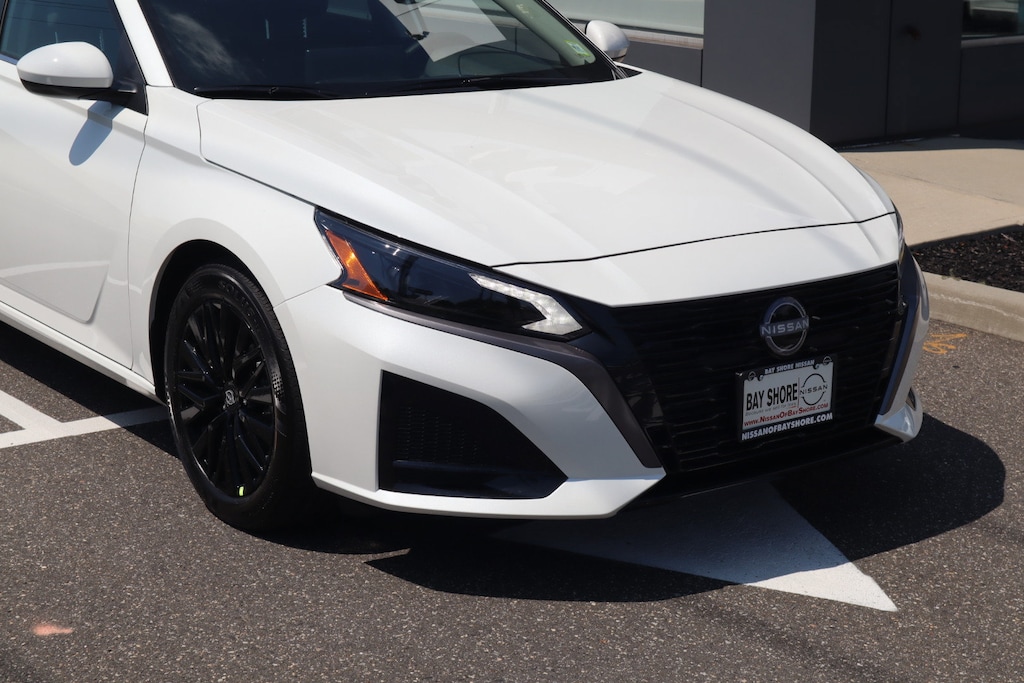 New 2026 Nissan Altima SV Sedan