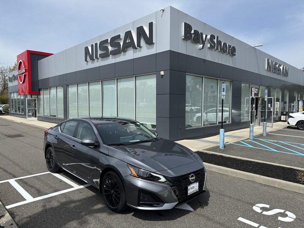 New 2026 Nissan Altima SV Sedan