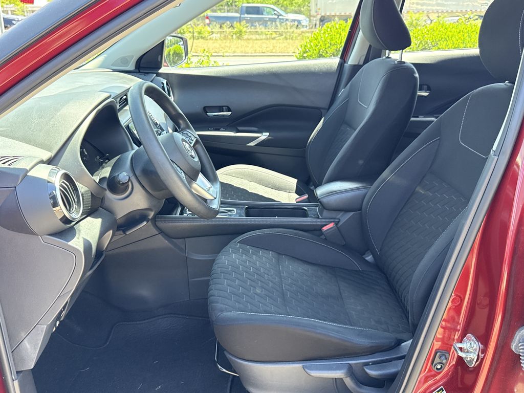 2021 Nissan Kicks SV - Photo 16