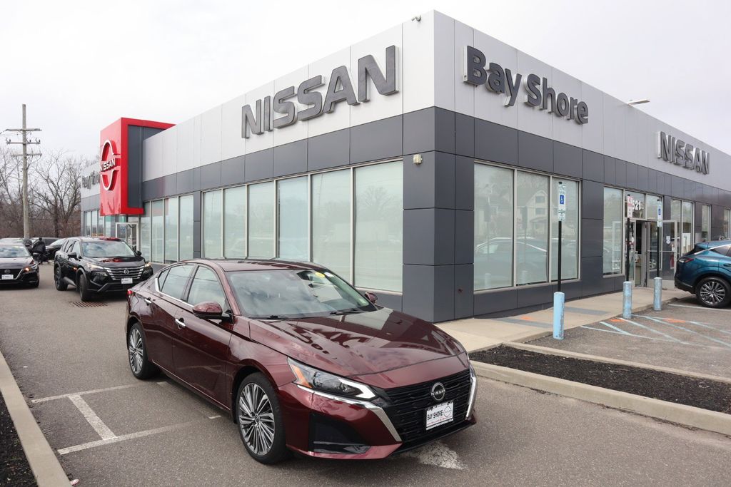 2024 Nissan Altima SL