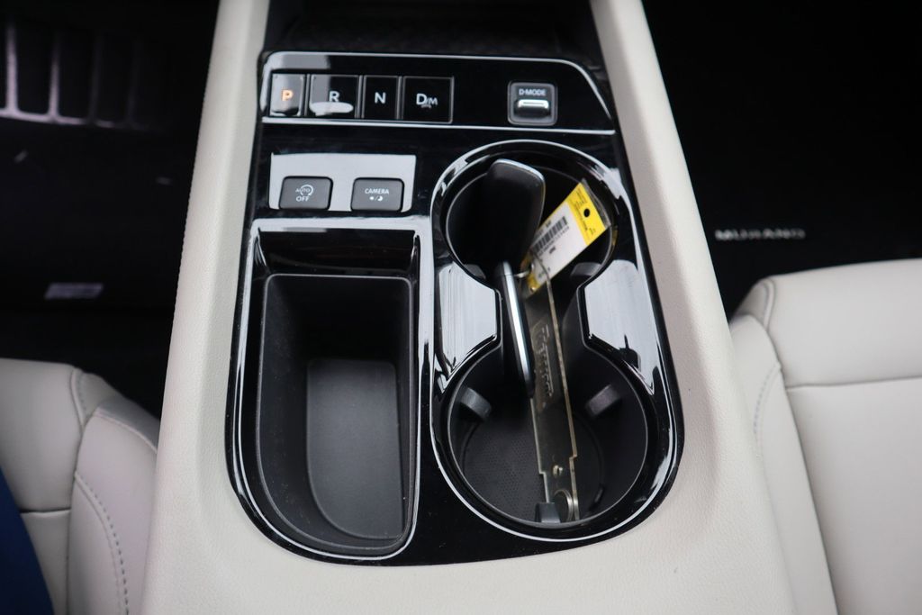 2025 Nissan Murano SV - Photo 18