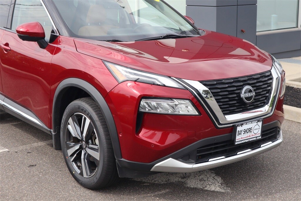 2023 Nissan Rogue Platinum photo 4