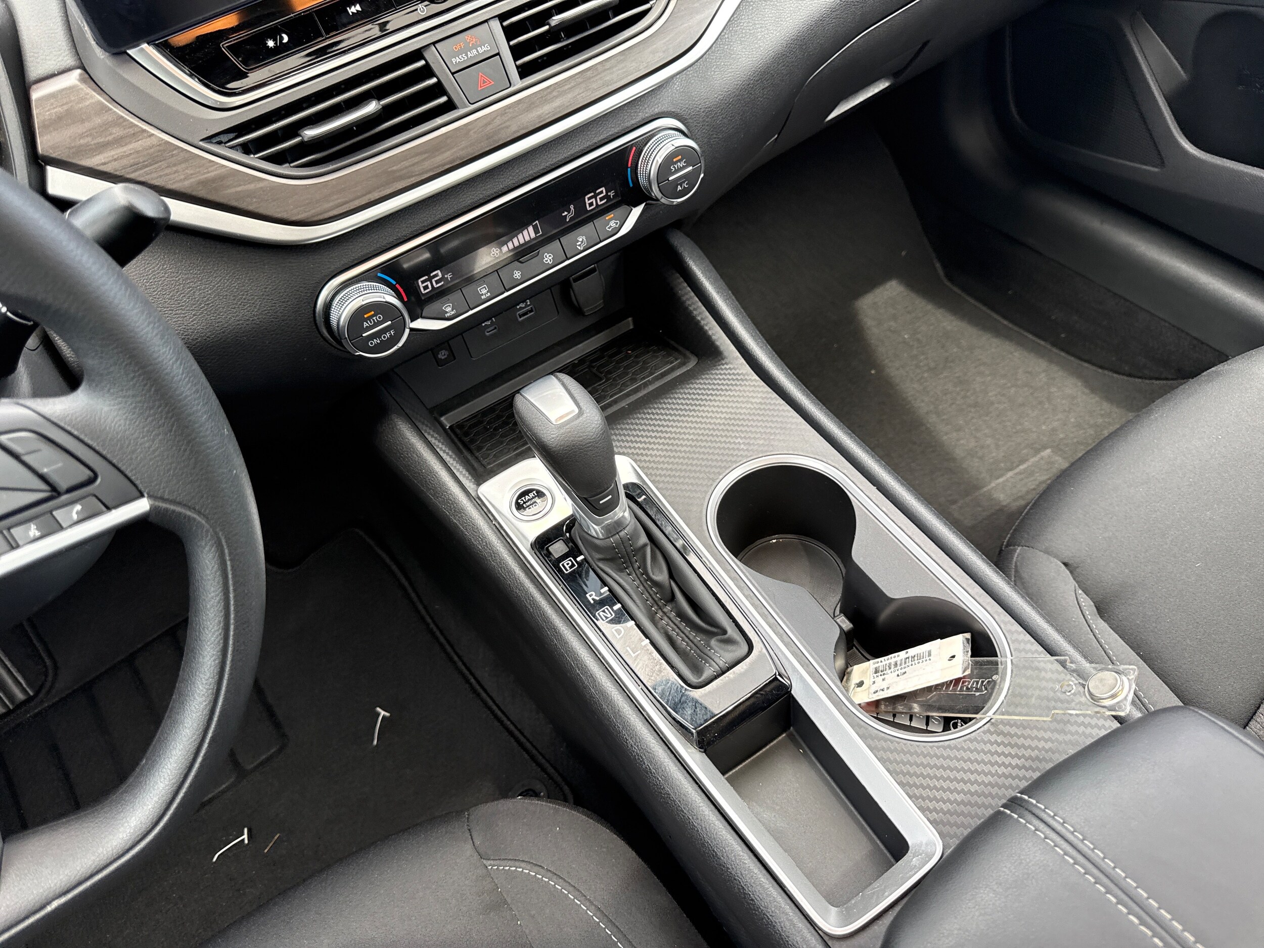 2025 Nissan Altima SV - Photo 15