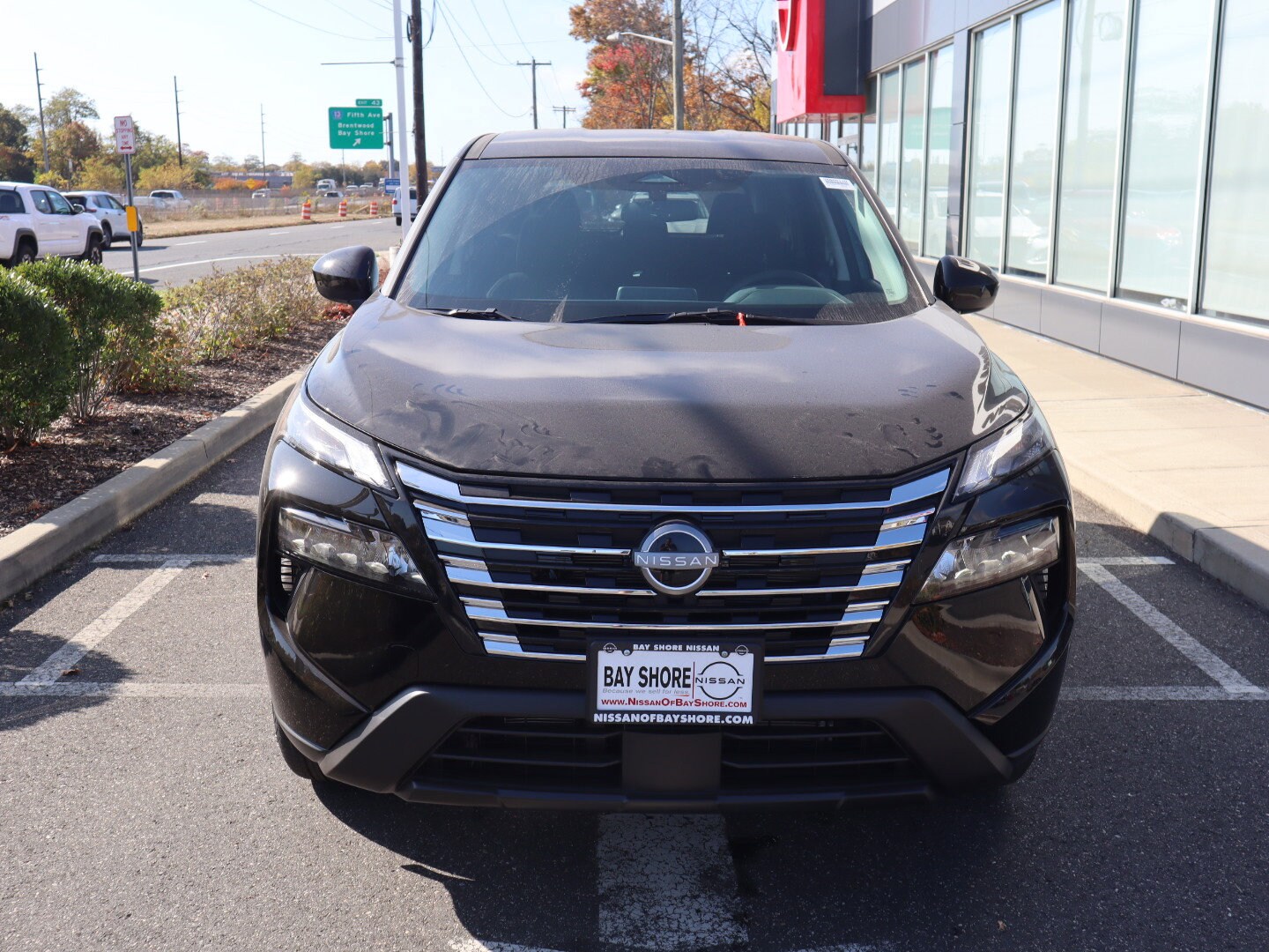 2025 Nissan Rogue SV photo 3