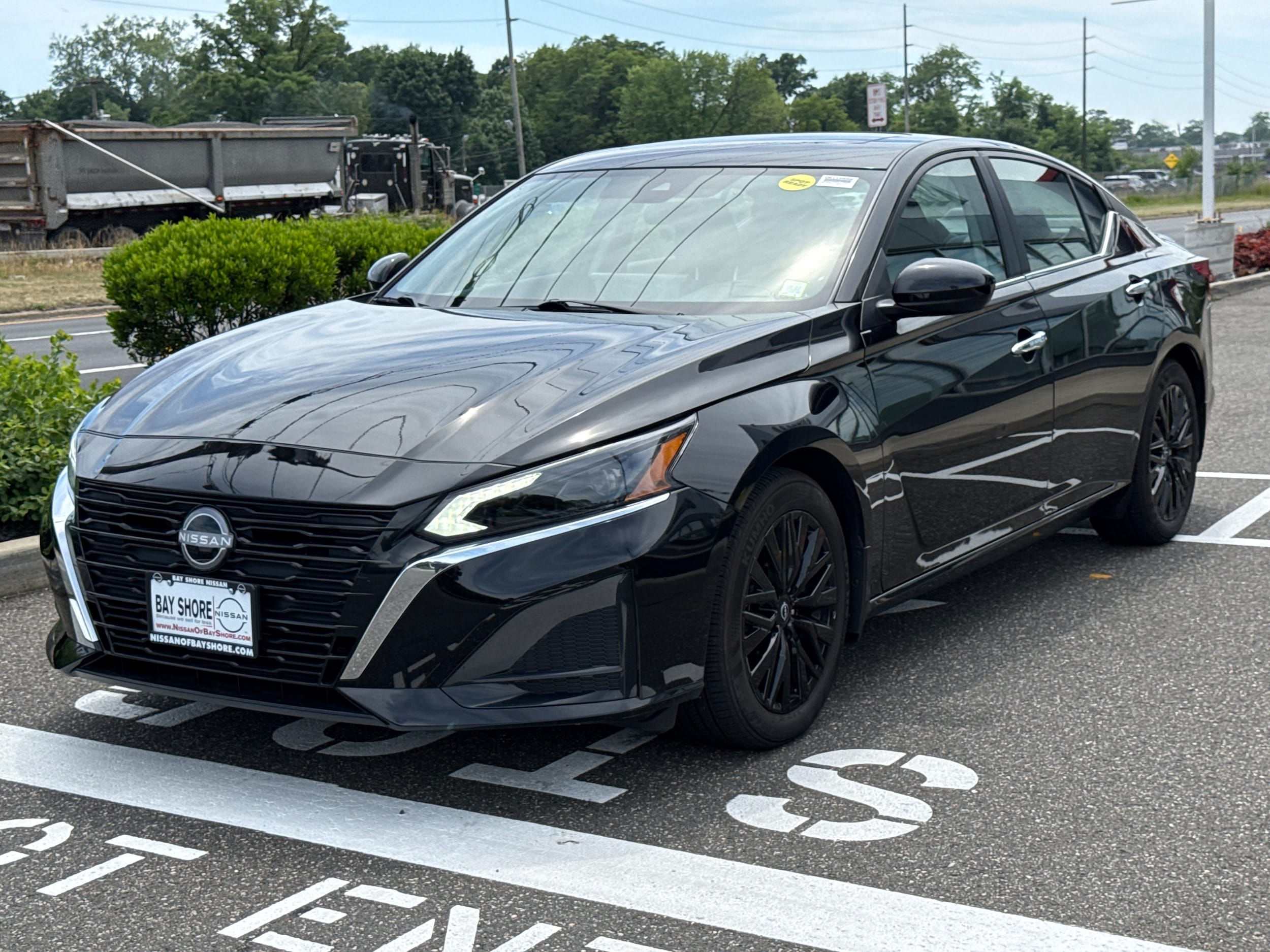 2025 Nissan Altima SV - Photo 7
