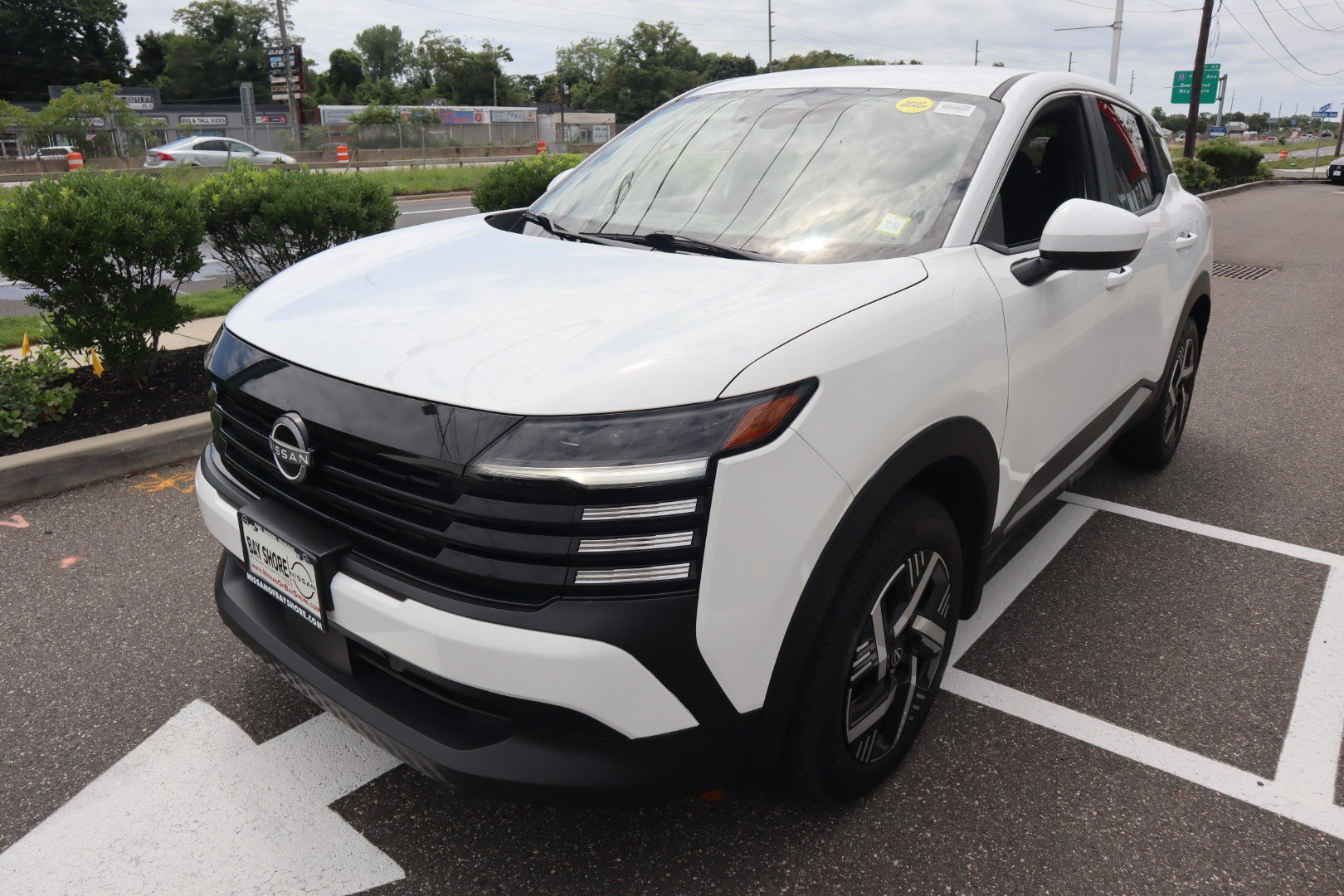 2025 Nissan Kicks SV - Photo 9