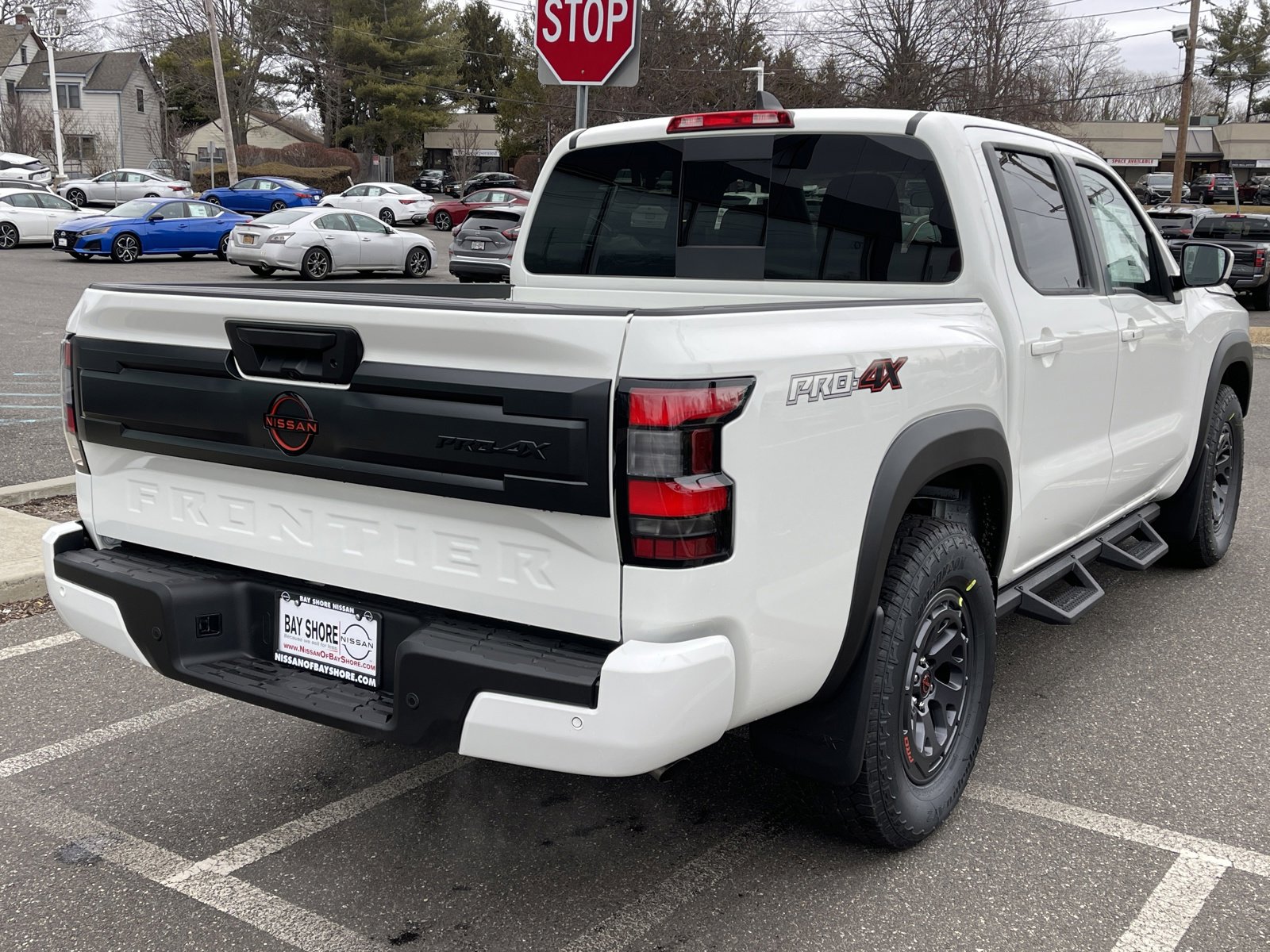 2025 Nissan Frontier PRO-4X photo 4