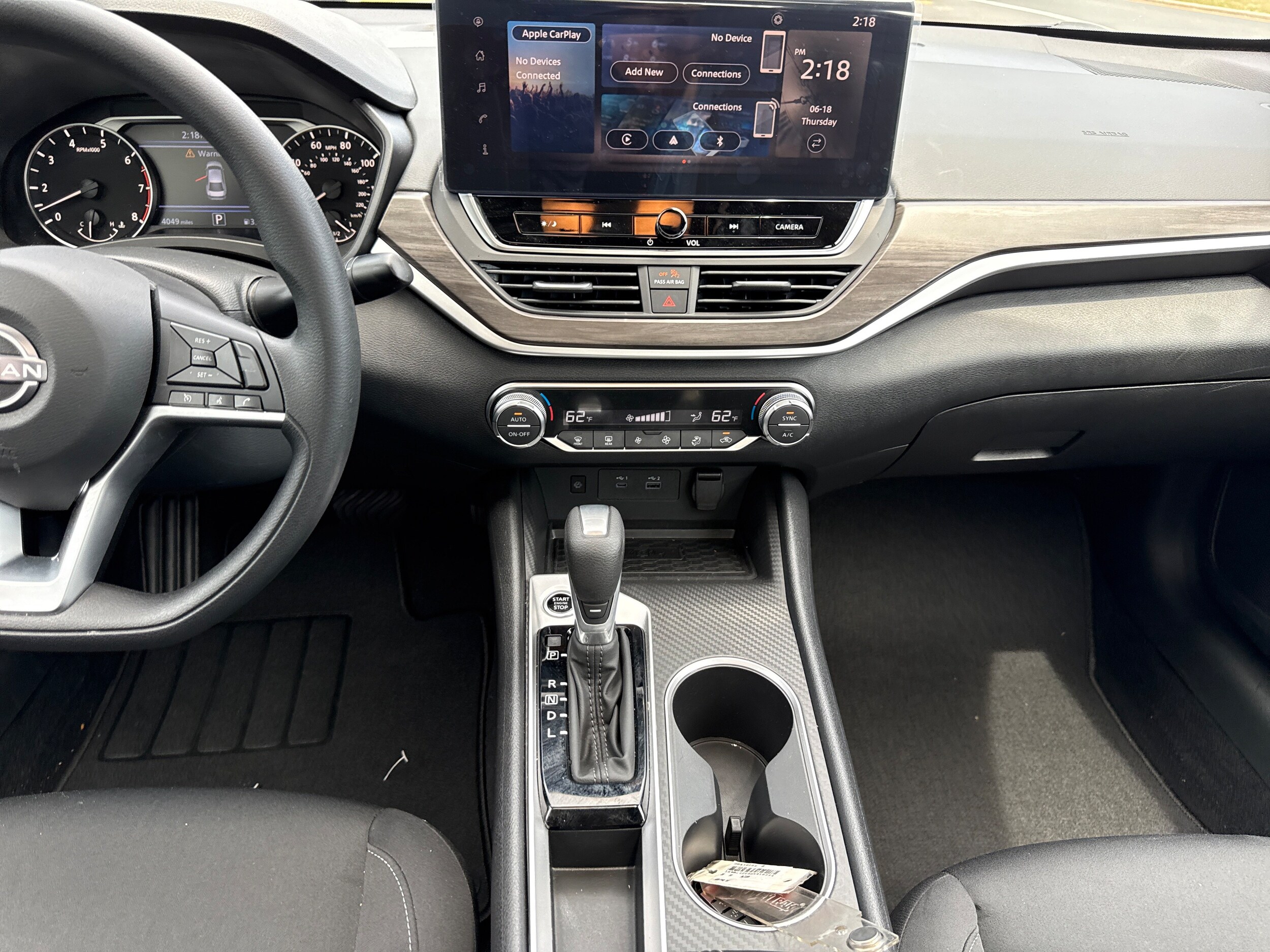 2025 Nissan Altima SV - Photo 14