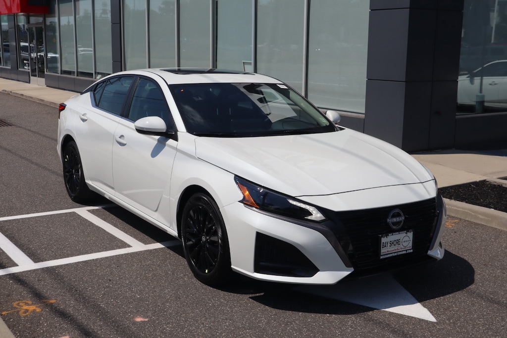 New 2026 Nissan Altima SV Sedan