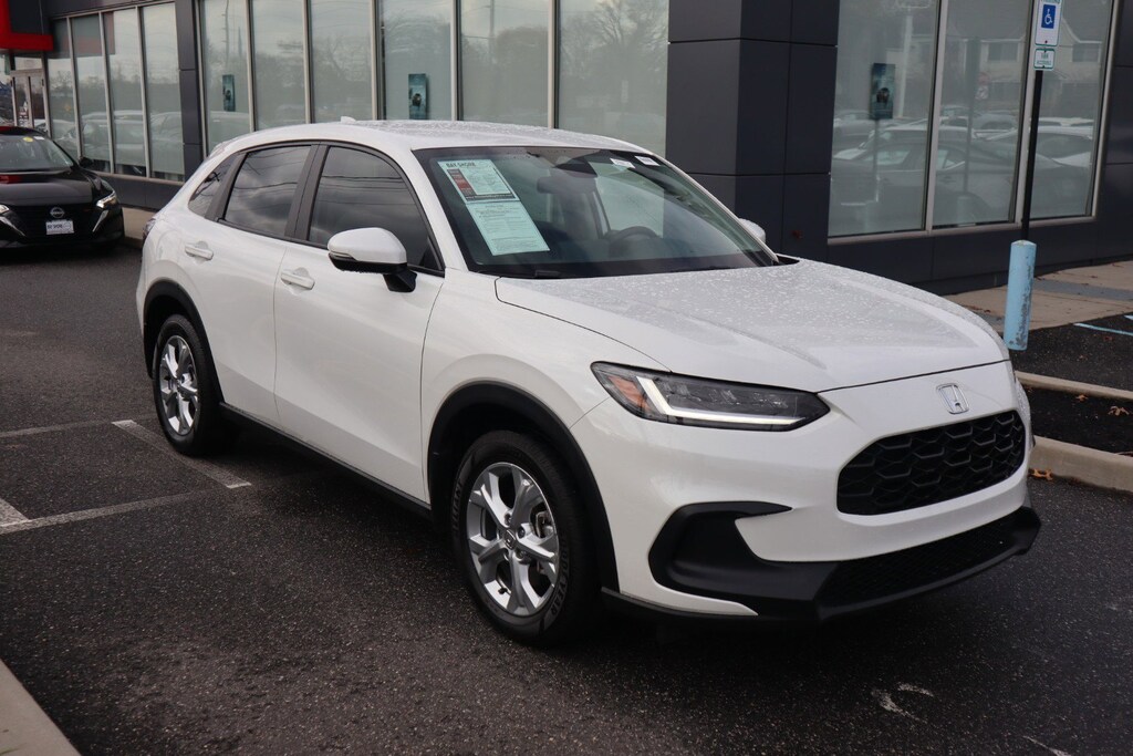 Used 2025 Honda HR-V LX SUV