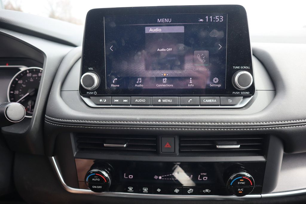 2025 Nissan Rogue SV - Photo 21