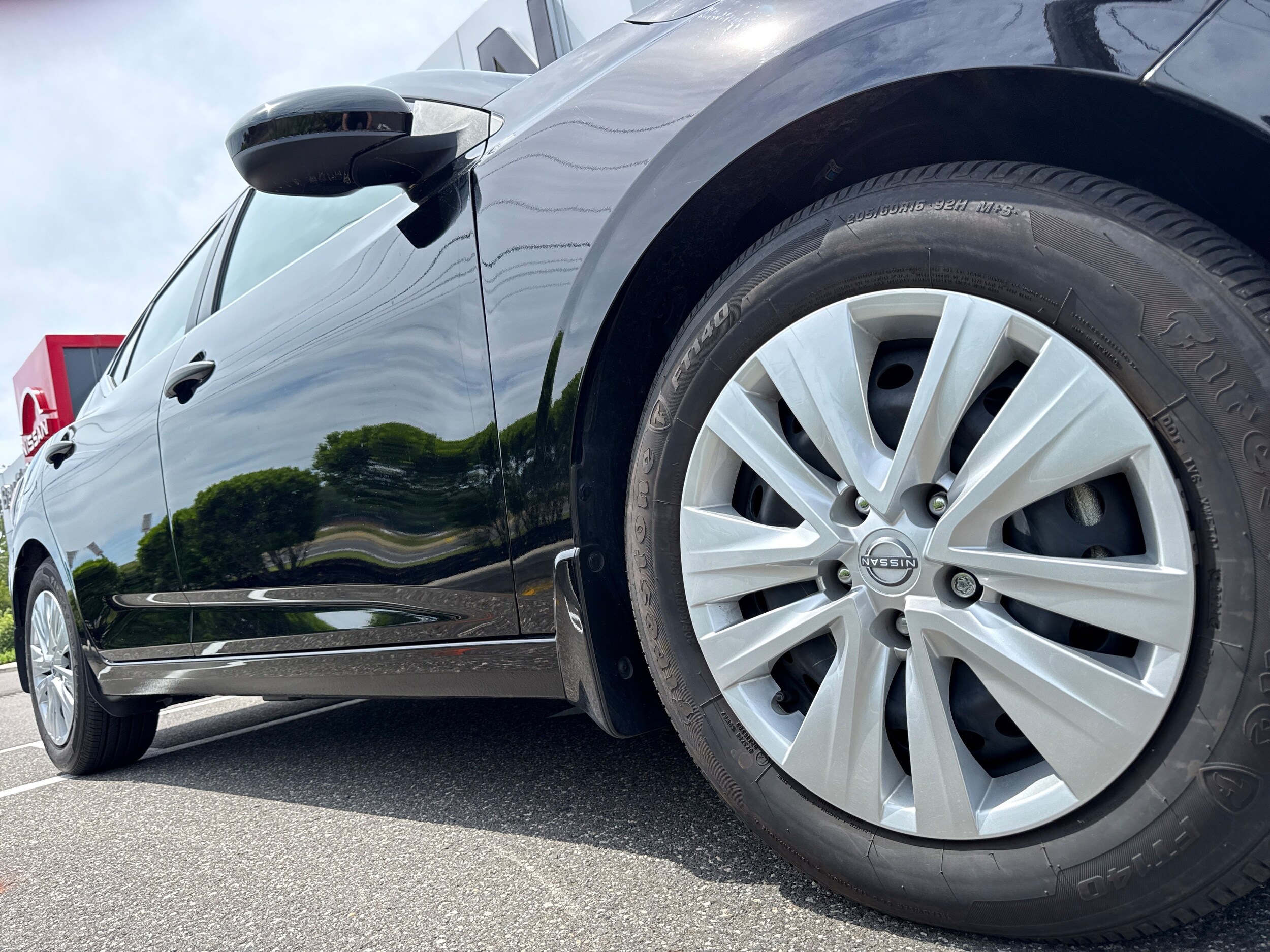 2025 Nissan Sentra S - Photo 9
