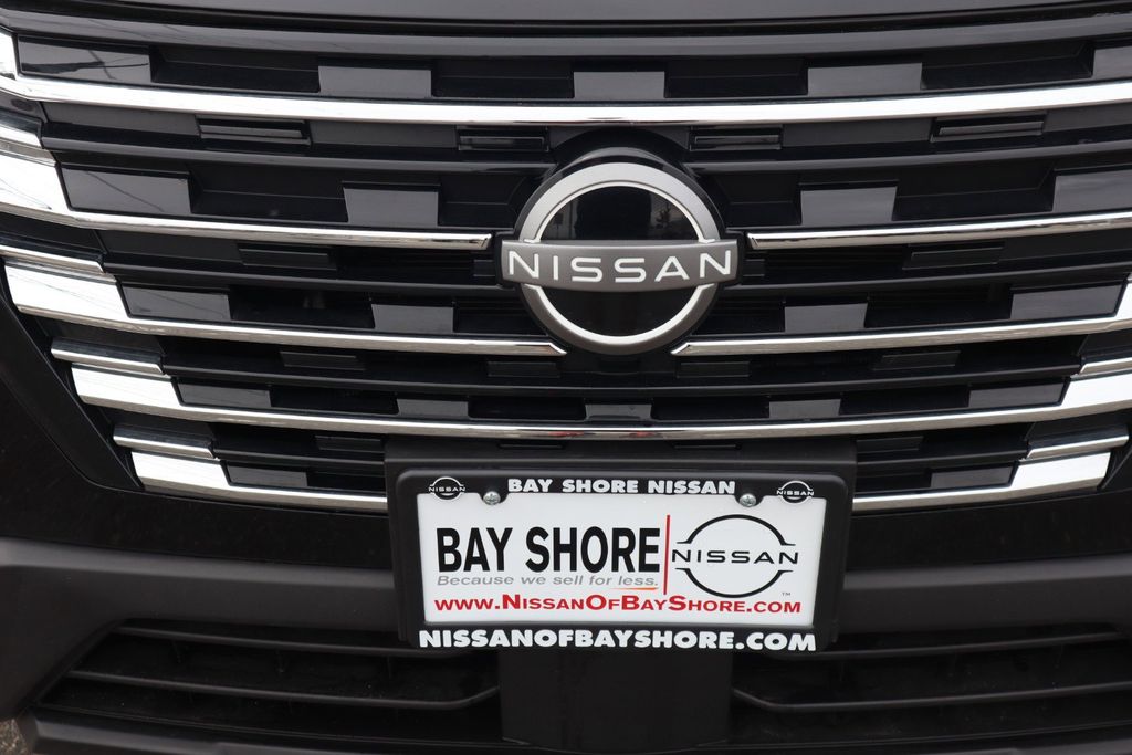 2025 Nissan Rogue SV - Photo 33