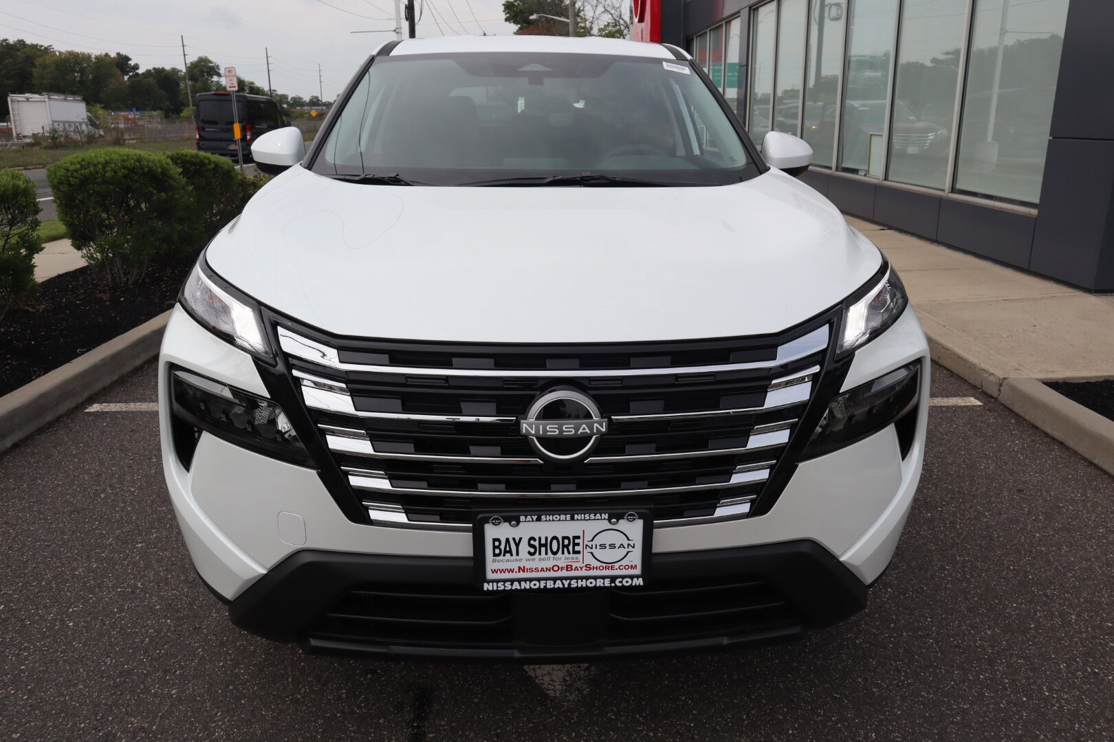 2026 Nissan Rogue SV photo 3