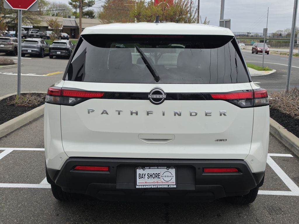 2024 Nissan Pathfinder S - Photo 7