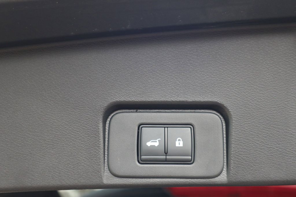 2025 Nissan Rogue SV - Photo 30