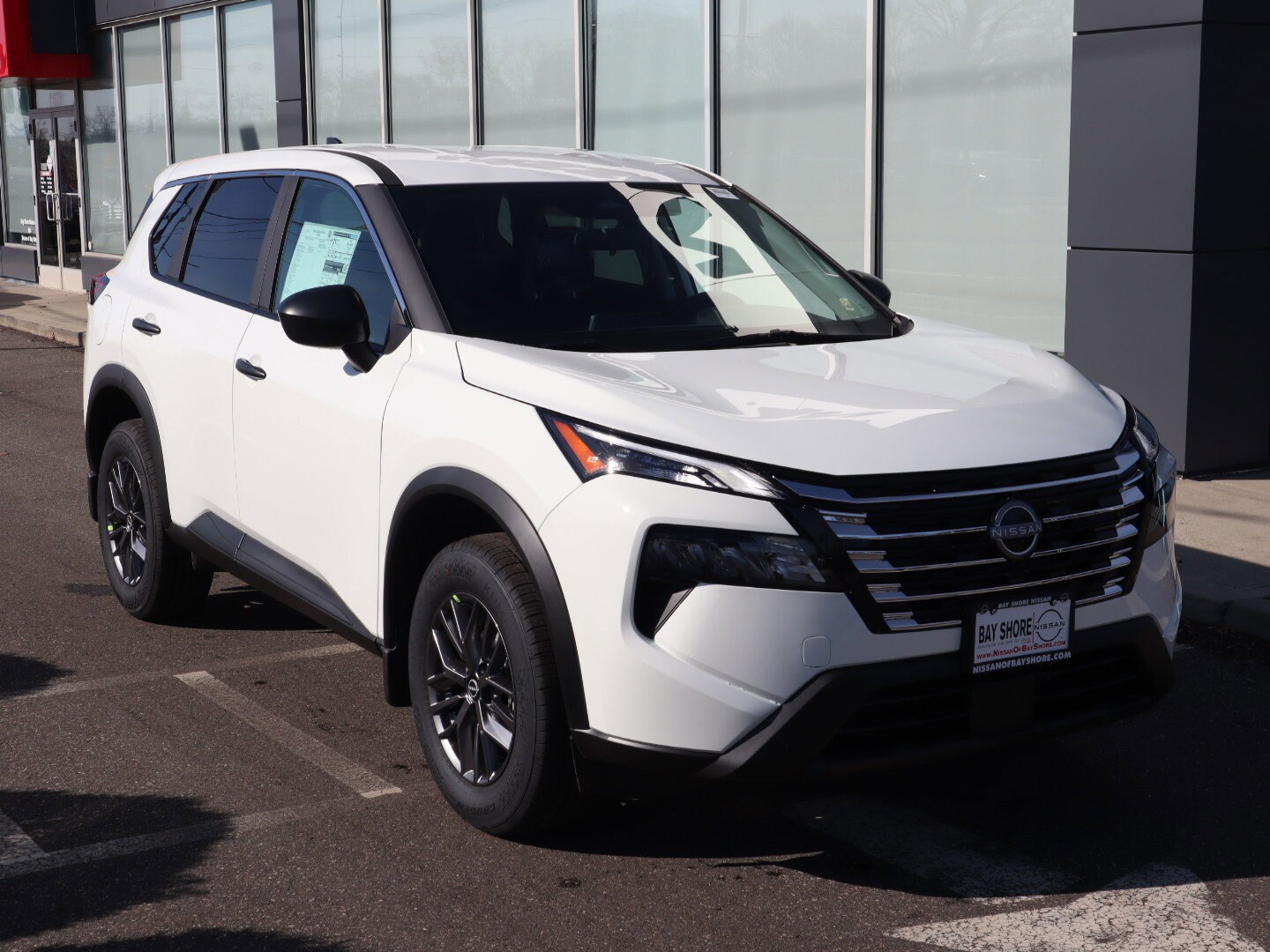 2025 Nissan Rogue S photo 2