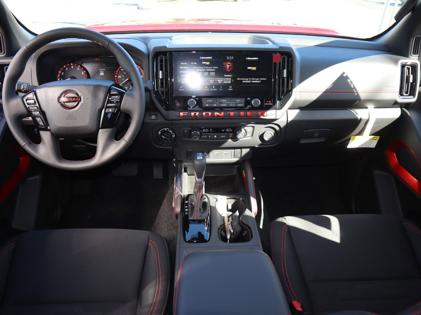 2025 Nissan Frontier PRO-4X - Photo 19
