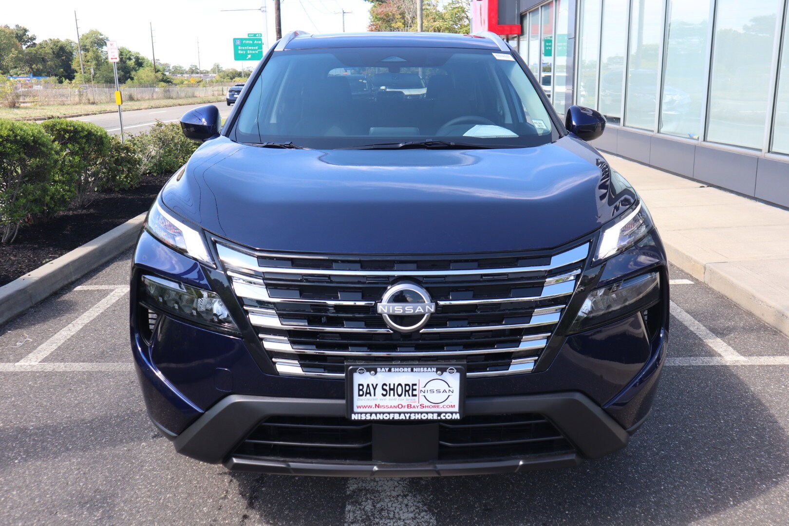 2026 Nissan Rogue SV photo 3