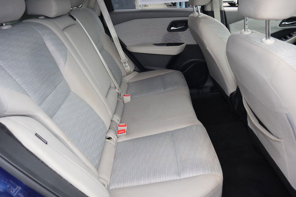 2023 Nissan Rogue SV - Photo 27