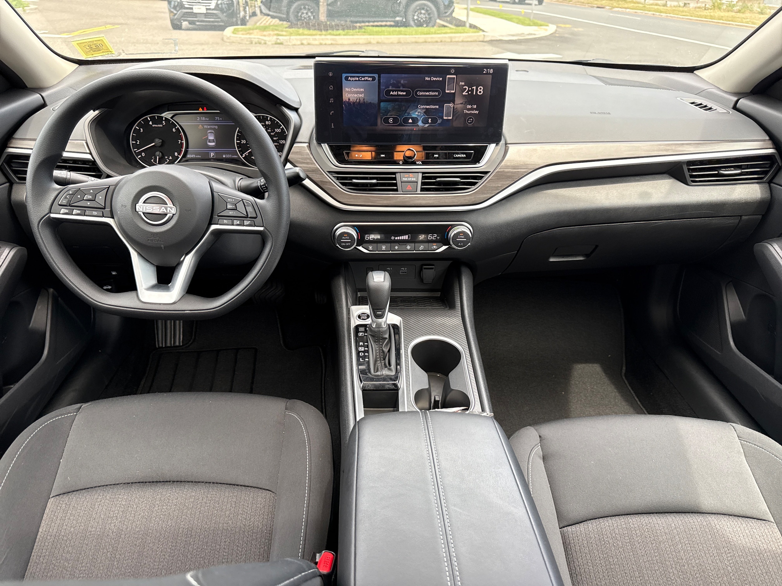 2025 Nissan Altima SV - Photo 11