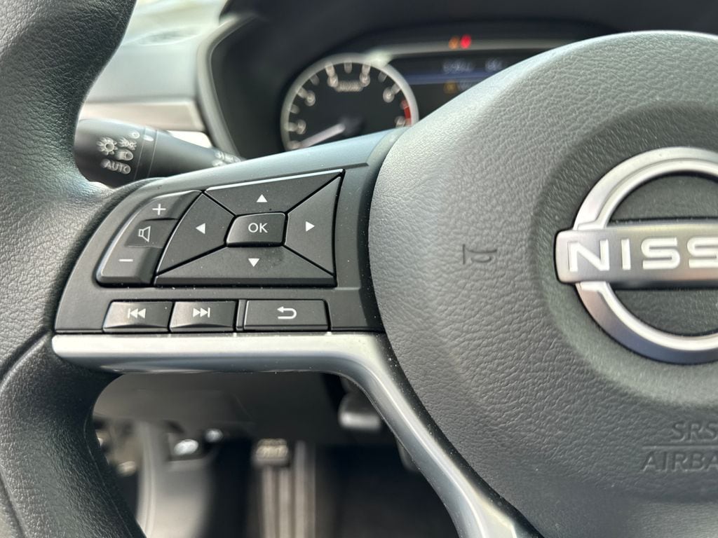 2025 Nissan Altima SV - Photo 22