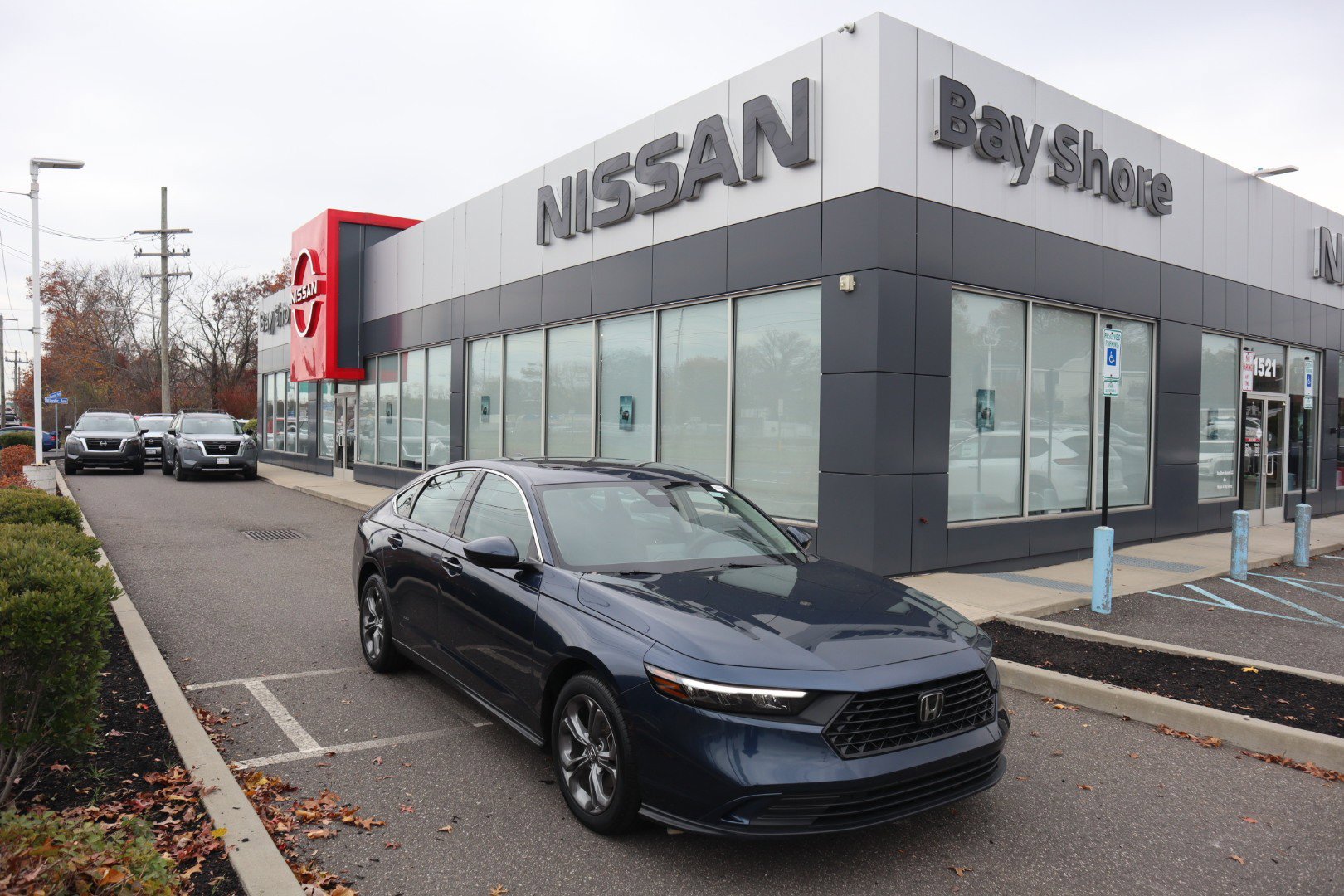 2023 Honda Accord EX's photo